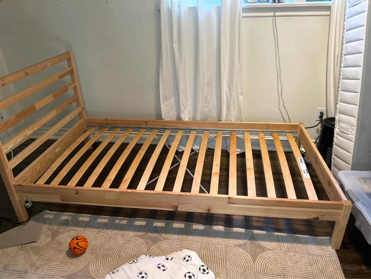 FREE PLEASE READ Twin IKEA Wooden Bed Frame