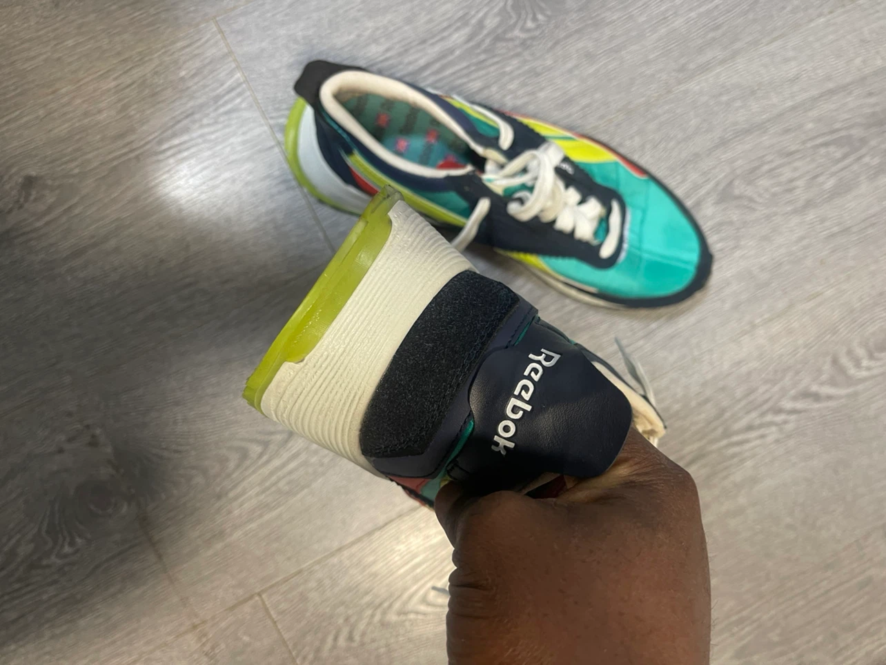 Original Reebok Classic Shoes (size 44) 10.5 - photo 4