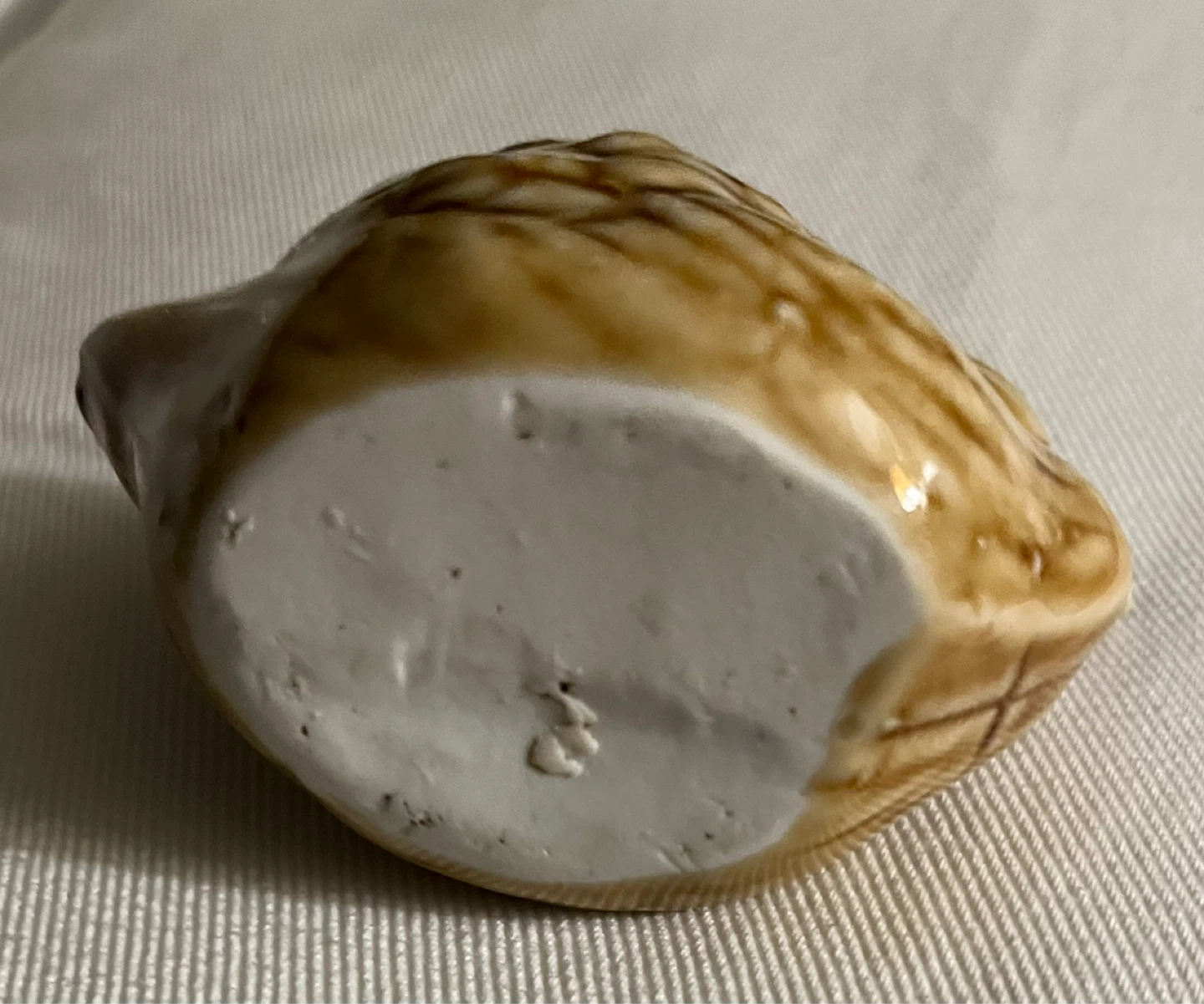 Small ceramic yellow/brown duck - photo 3