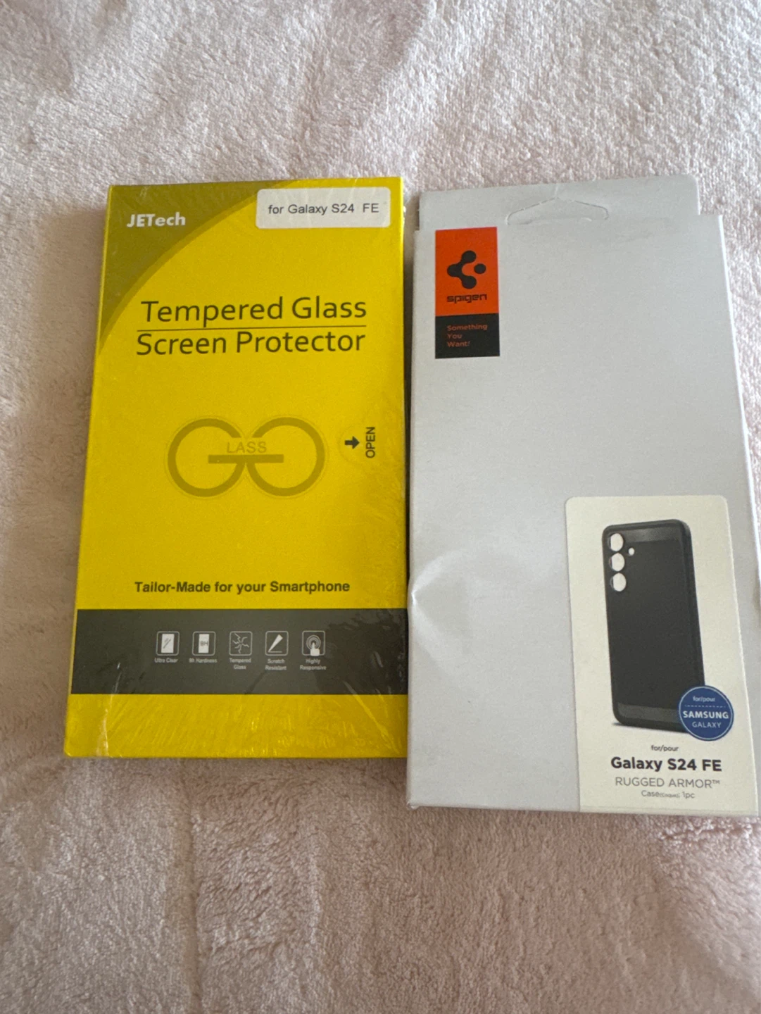 Galaxy S24 FE armor case and screen protector