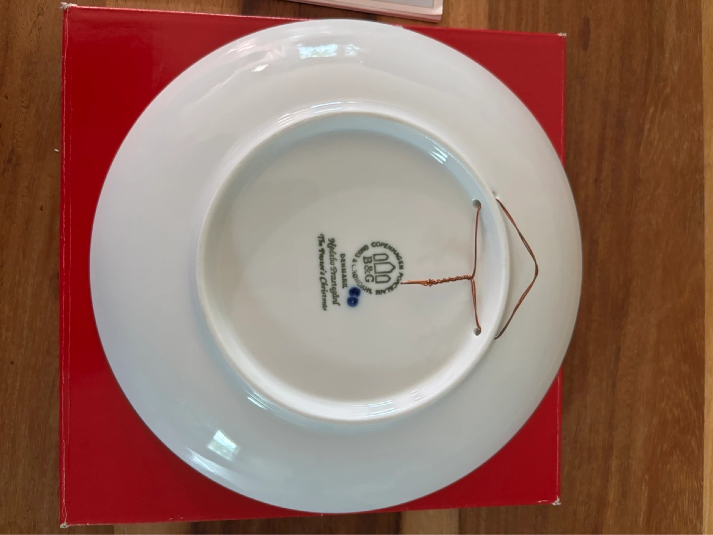 Bing & Grondahl Christmas Plate 1992 - photo 3