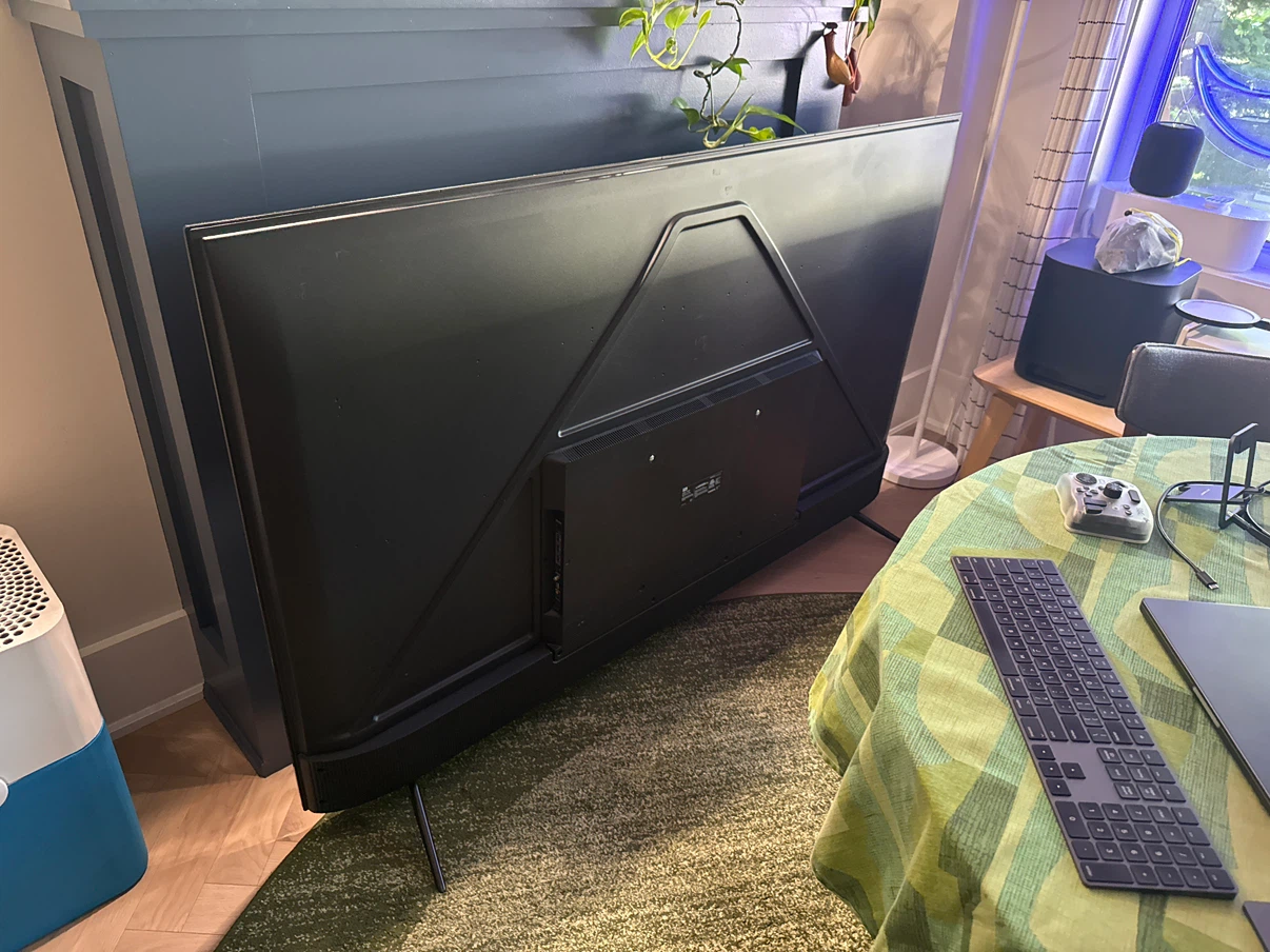TCL - 75” TV