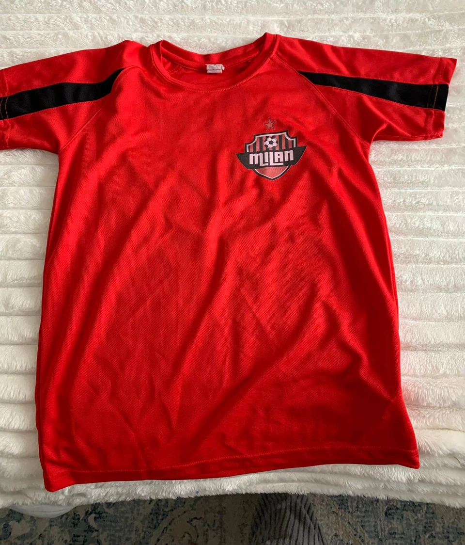 Red Soccer Jersey - Ronaldinho 80