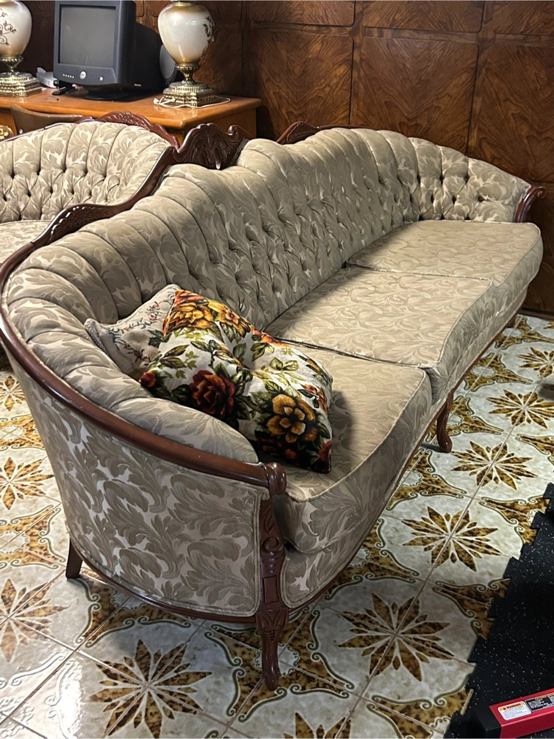 Vintage French Provincial sofa and chair - photo 2