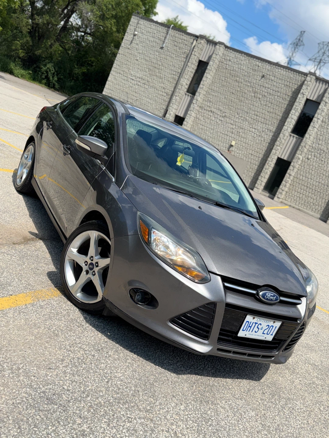 2013 Ford Focus Titanium Sedan