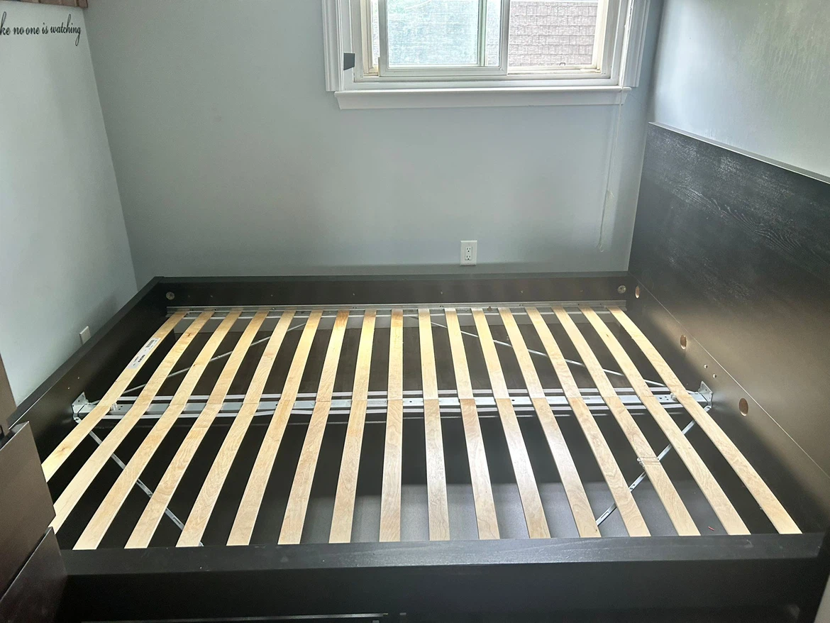 Queen Size Bed - photo 2
