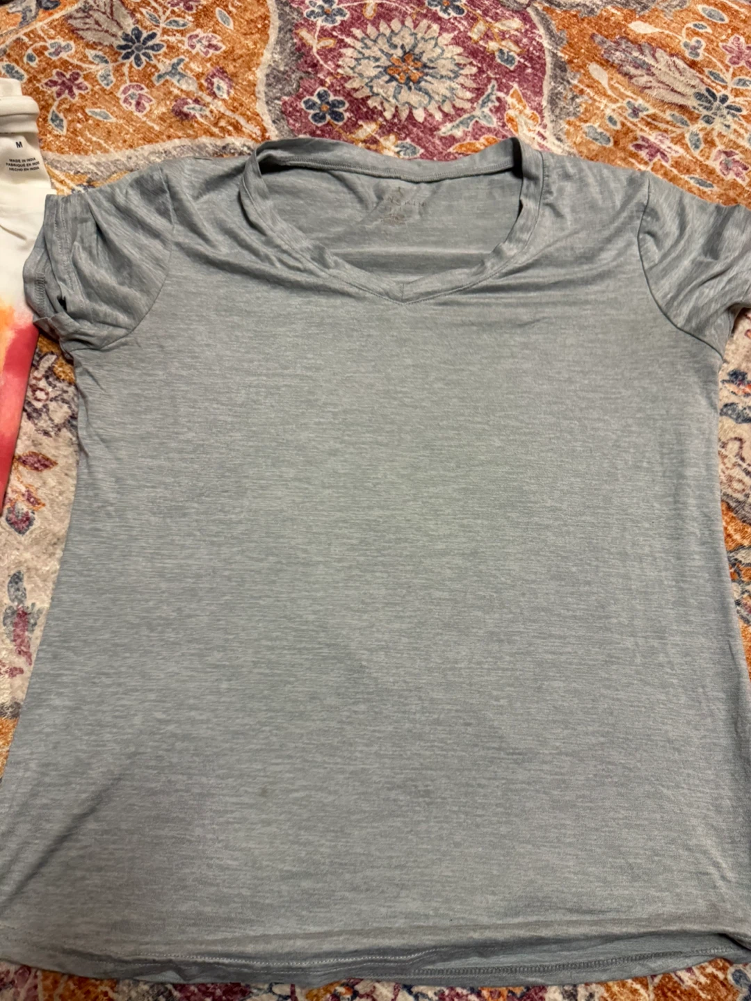 T shirts $1 each - photo 5