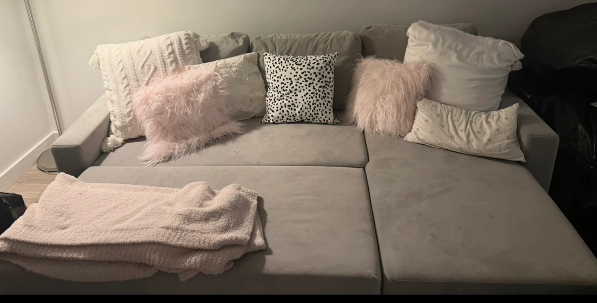 Like new West Elm Sleeper Gray Sectional - photo 2