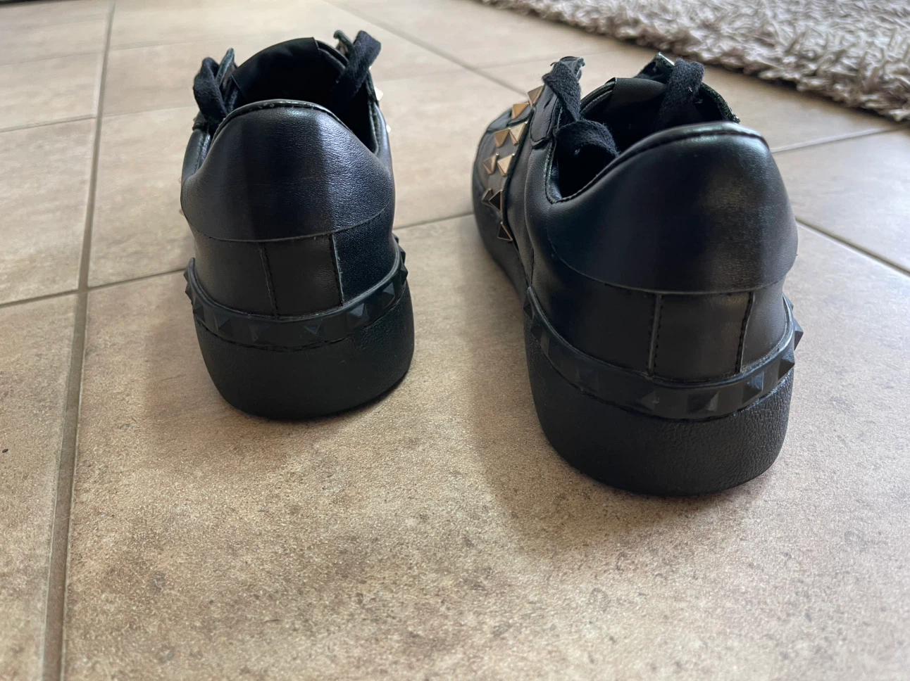 Premium black leather sneakers, with Rose gold studs