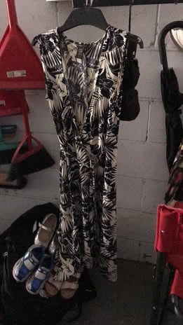 Women's clothing bundle - photo 2