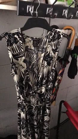 Women's clothing bundle - photo 3