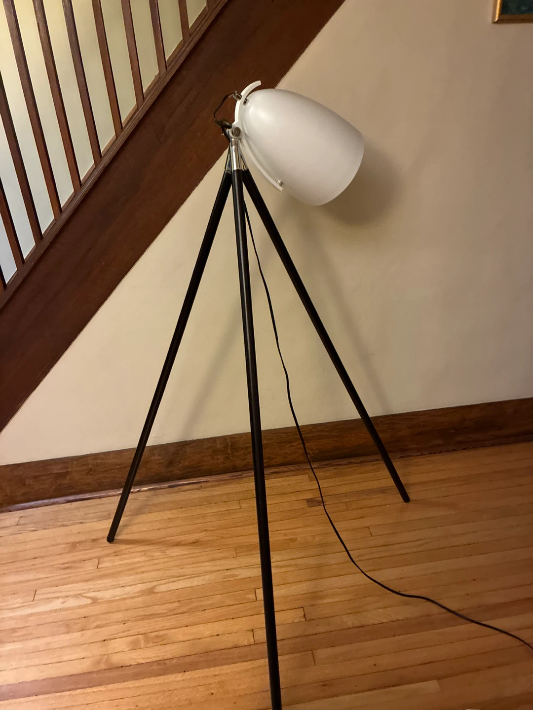 $22 Floor Lamp White metal shade brown leg AS IS Donlands O'Conn