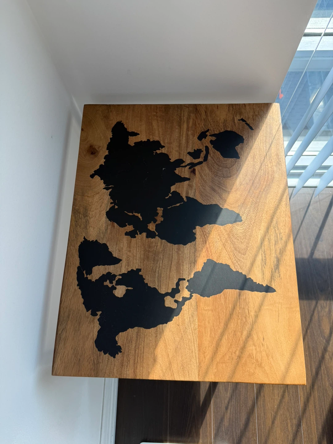 Wooden Side Table with World Map Design - photo 4