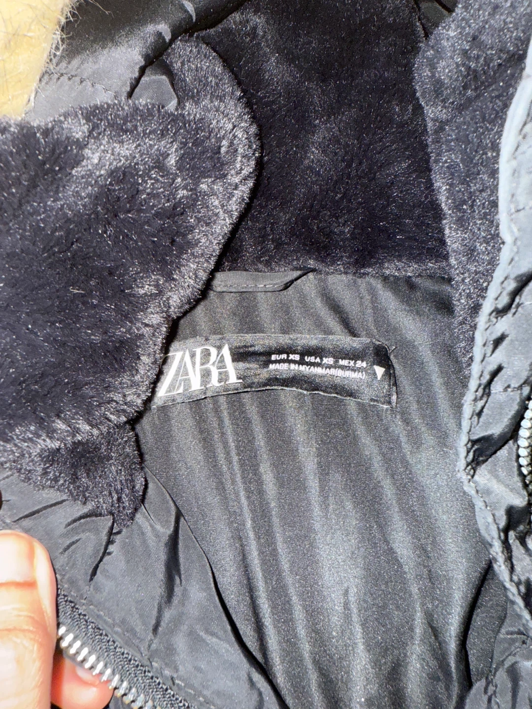 Zara Puffer Jacket with Fur Hood - photo 2