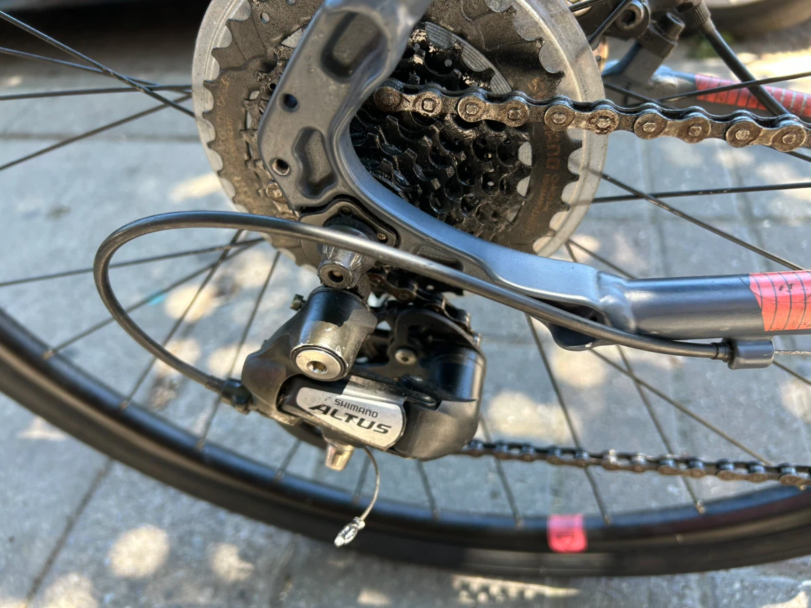 Fuji Hybrid Bike - photo 3
