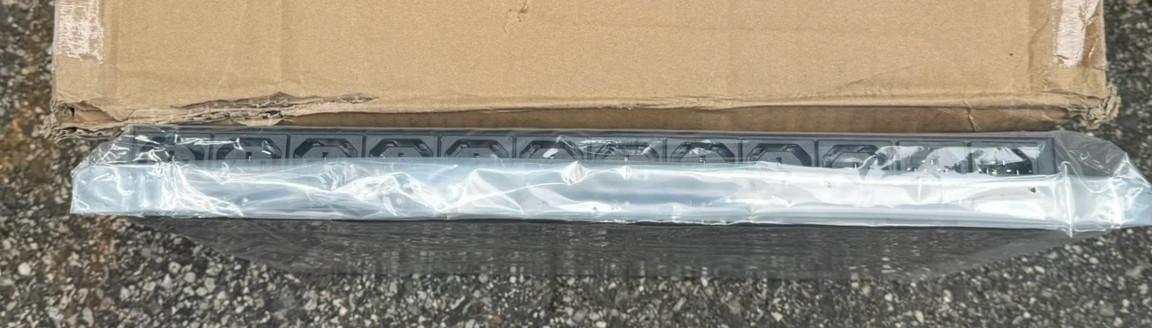 Tripp Lite Switched/Metered Rack PDU - photo 3