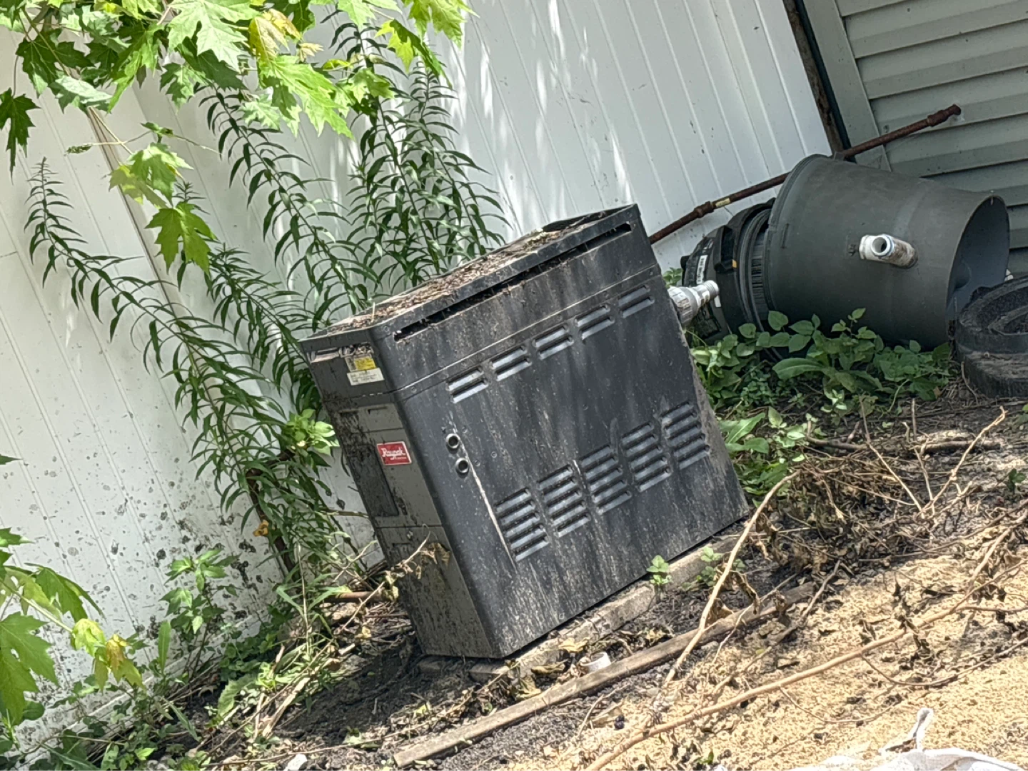 20x30 pool needs a liner already disassembled. - photo 4