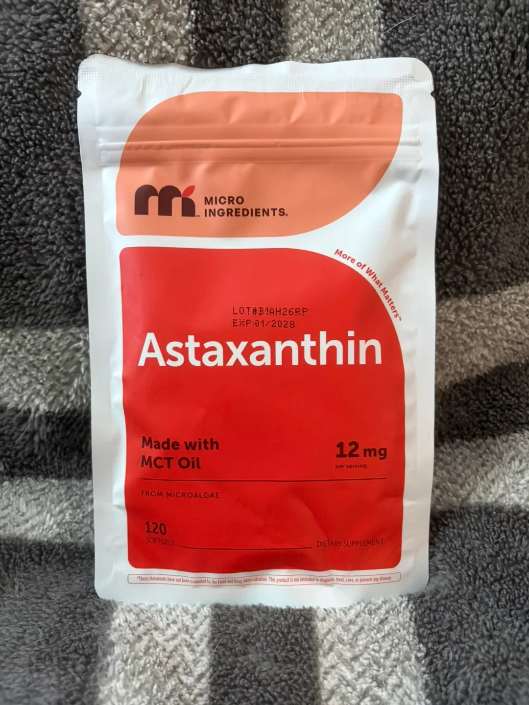 New! Micro Ingredients Astaxanthin 12mg Softgels with MCT Oil