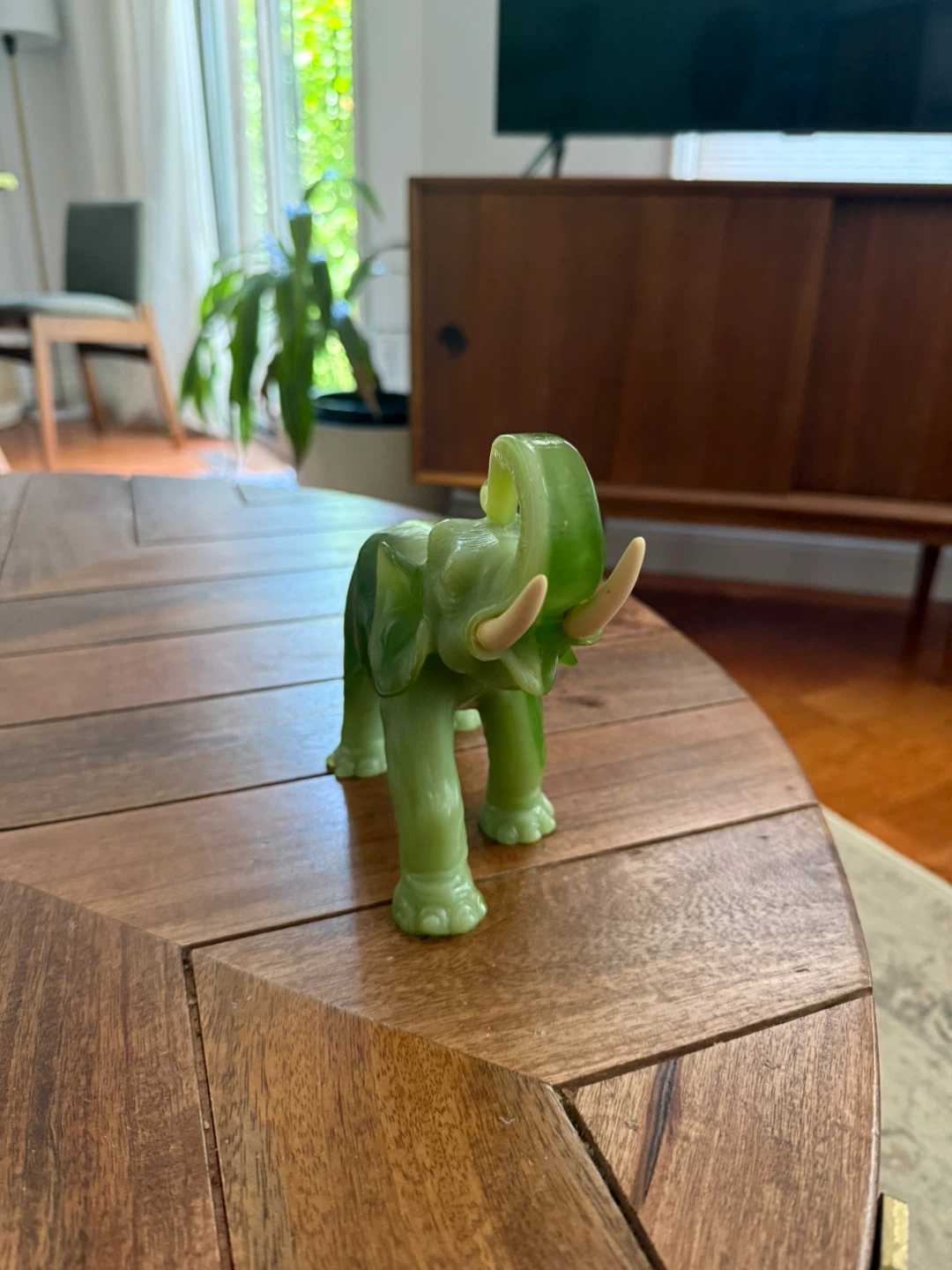 Green Elephant Figurine - photo 2