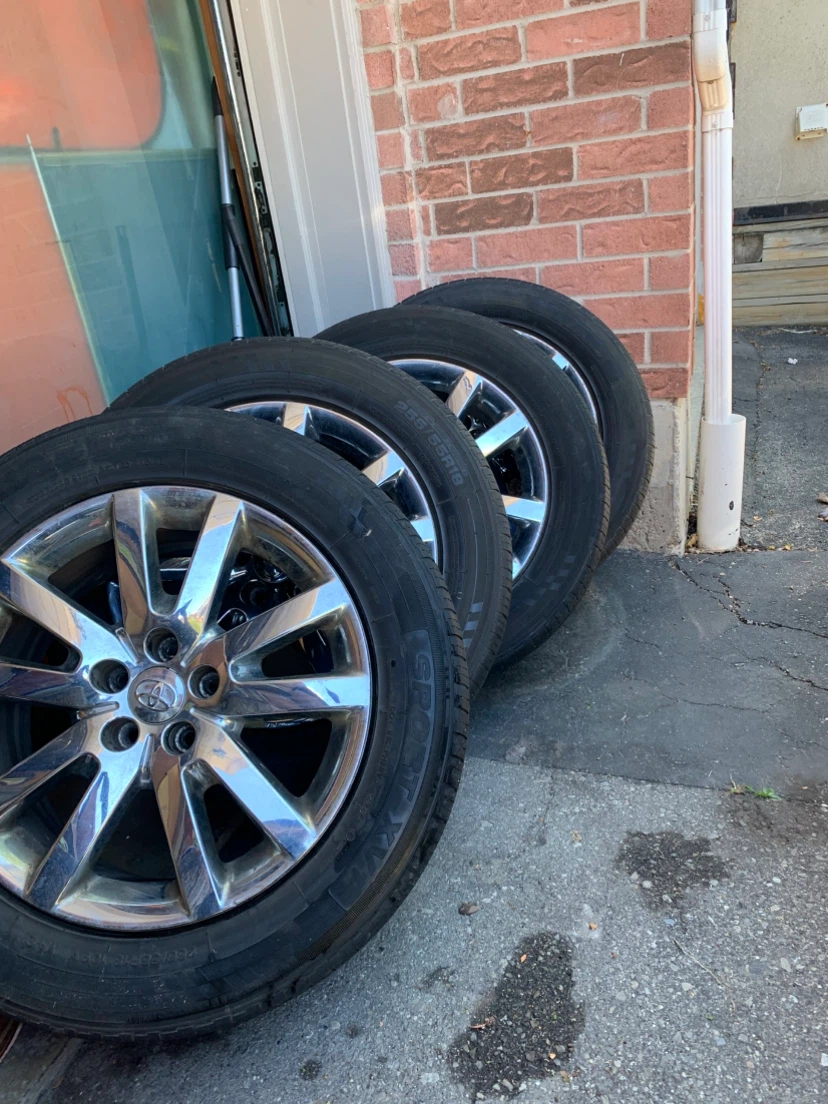 Set of 4 Chrome Wheels with Tires - photo 3