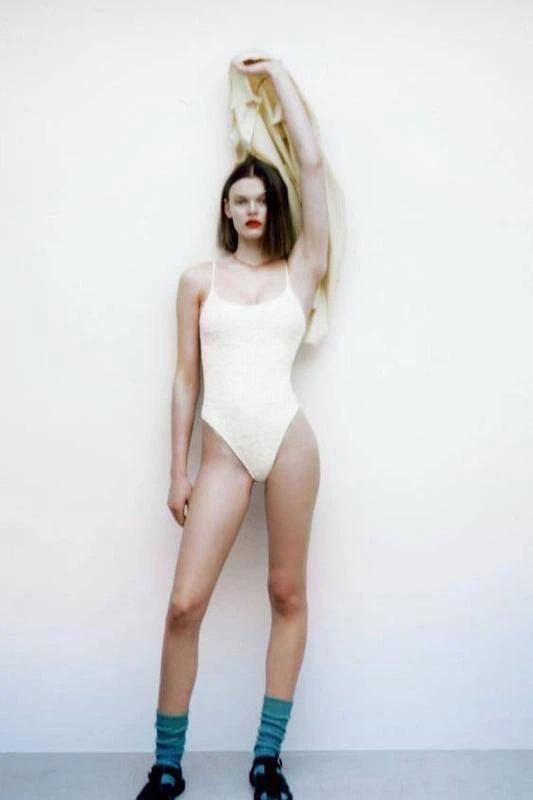 ZARA Cream Lace Bodysuit – Size M - photo 4