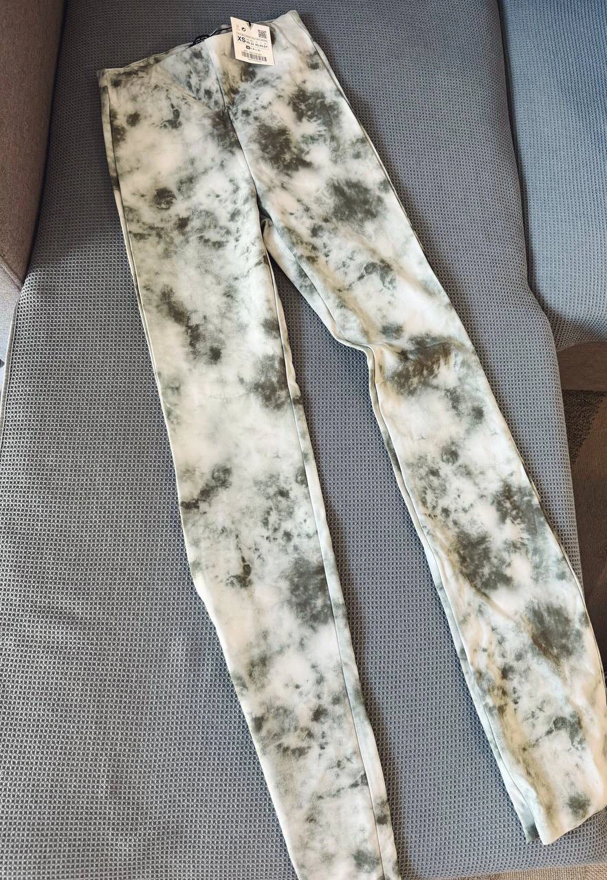 ZARA Tie-Dye Printed Leggings – XS
