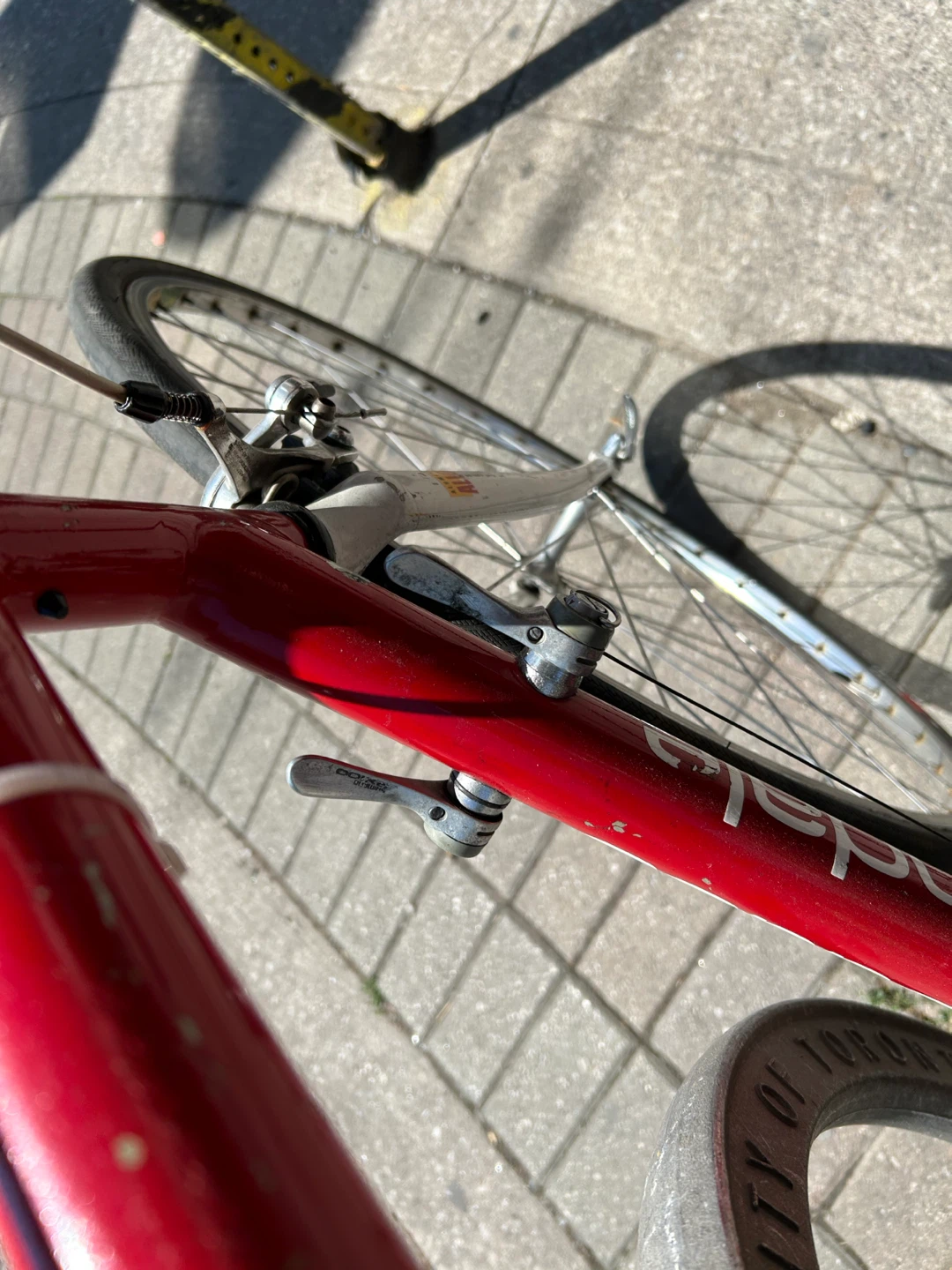 Cannondale R500 Road Bike 63cm - photo 2