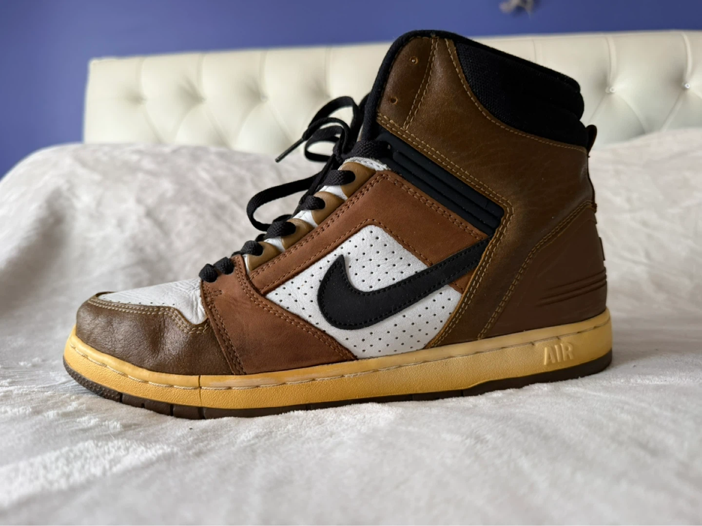 Nike Air High Top Sneakers Brown White - photo 4