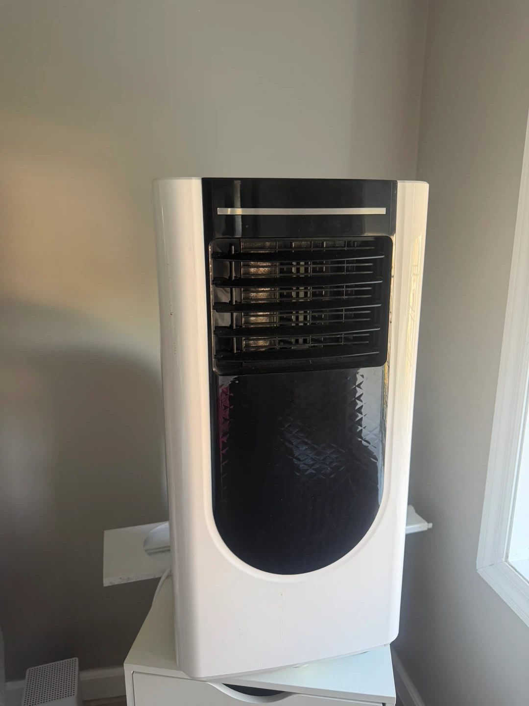 Portable Air Conditioner Unit - photo 2