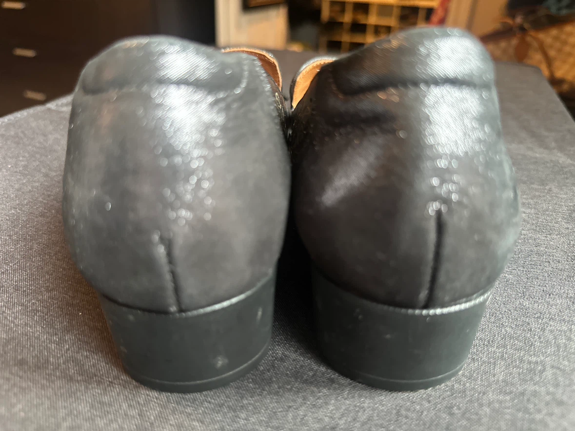 Venus Women's Black Loafers Size 37 - photo 4