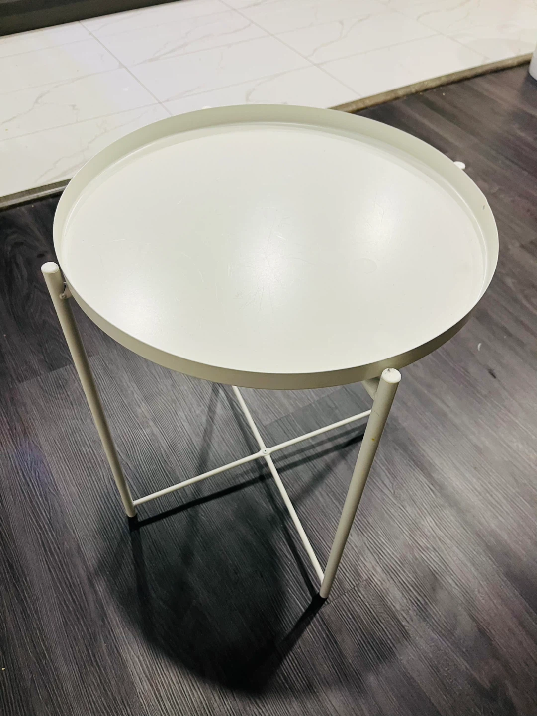 White Round Accent Table - photo 4