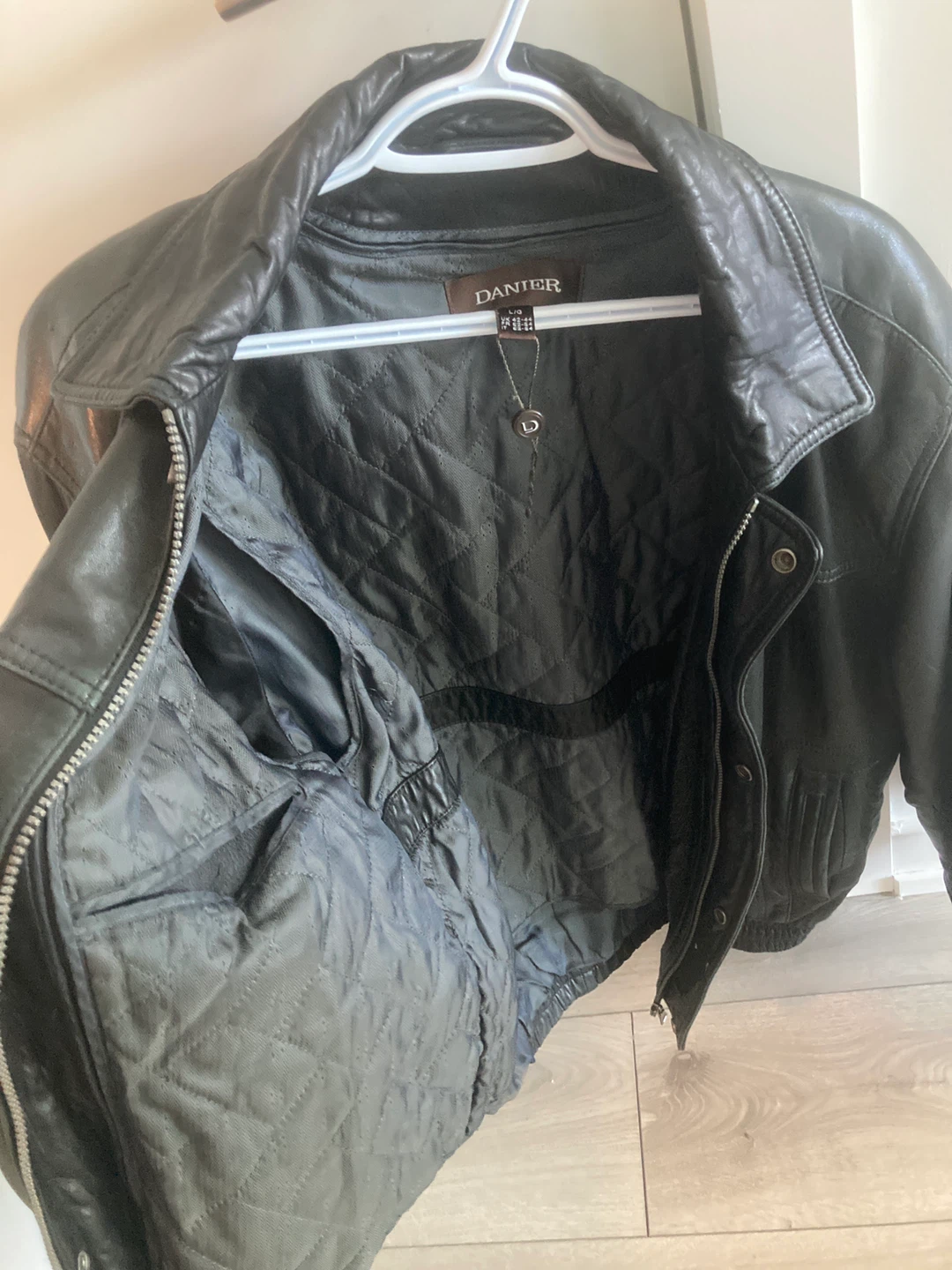DANIER  Black Leather Bomber Jacket - photo 4