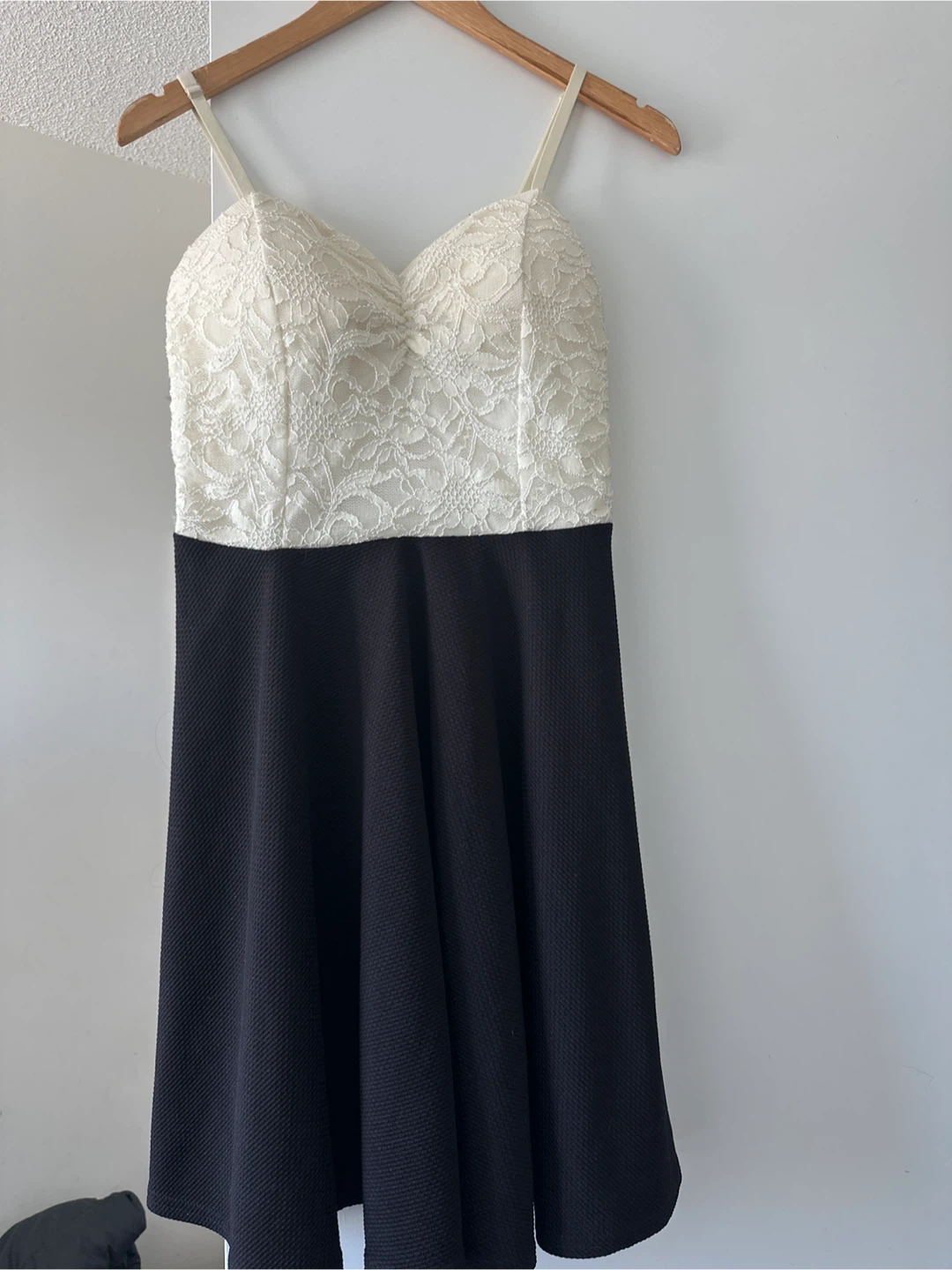 Suzy black and  beige lace Dress