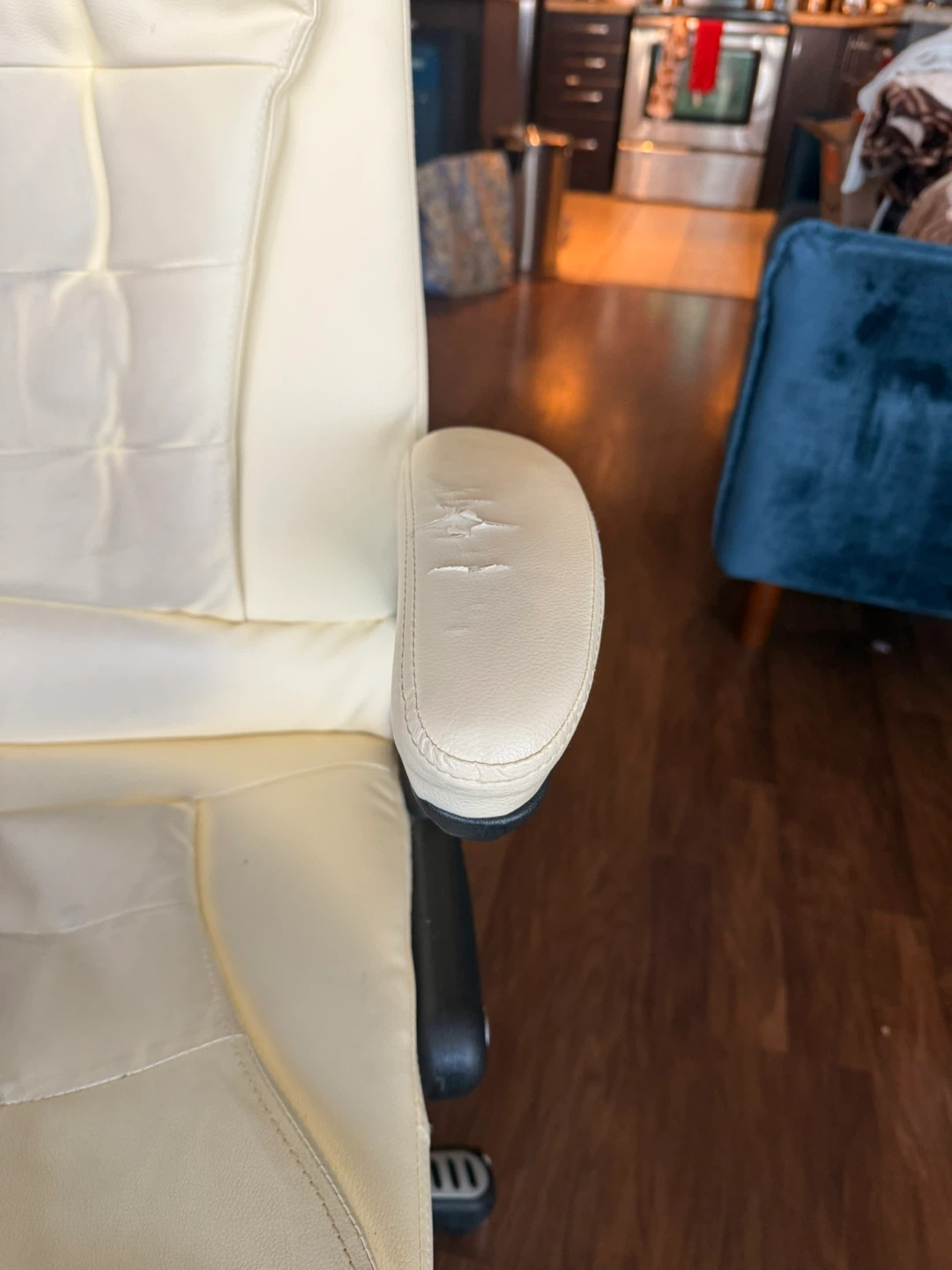 Cream Office Massage Chair - photo 2