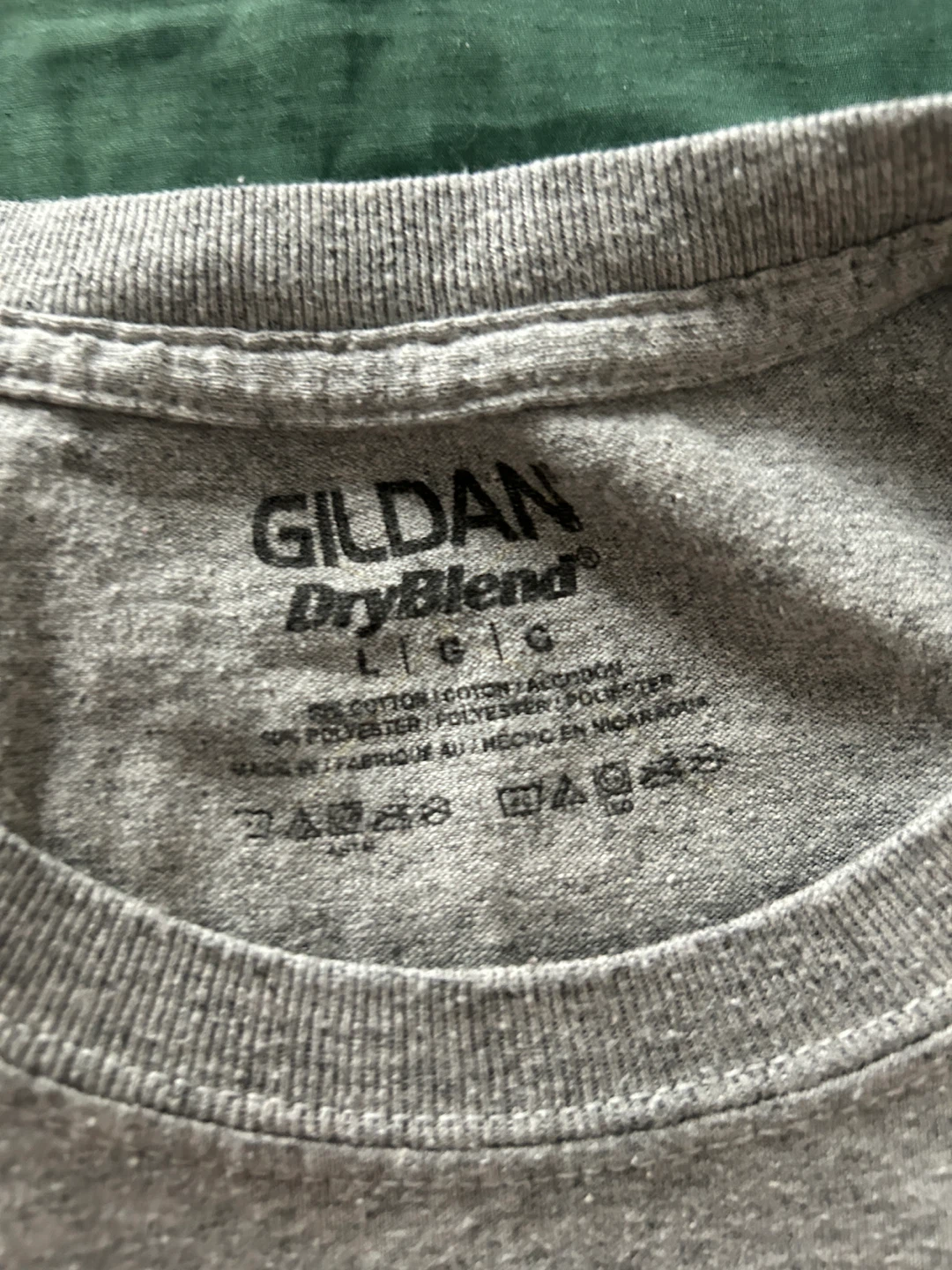 Lot of 3 Gildan T-Shirts - Spongebob, Atlantic City, New York - photo 2