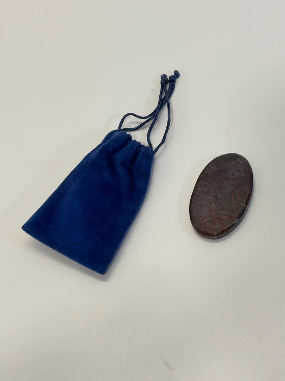 Worry stone with Blue Pouch - photo 2