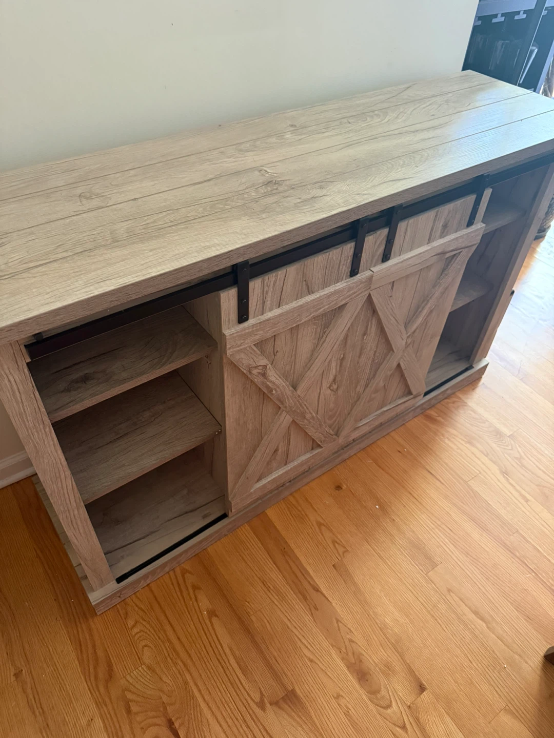 Barn Door TV Stand - photo 2