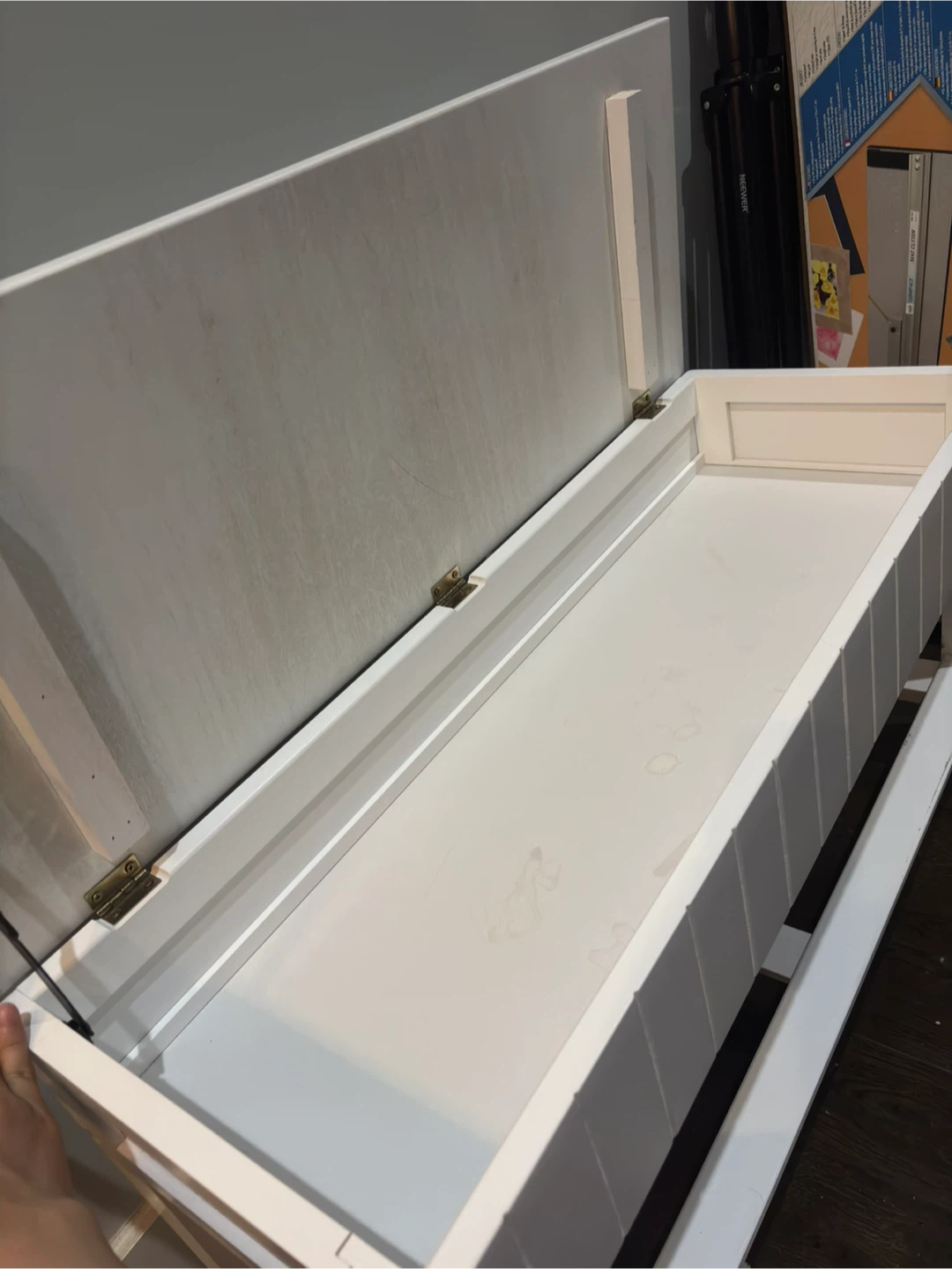 White Storage Bench with Lift-Top - photo 2