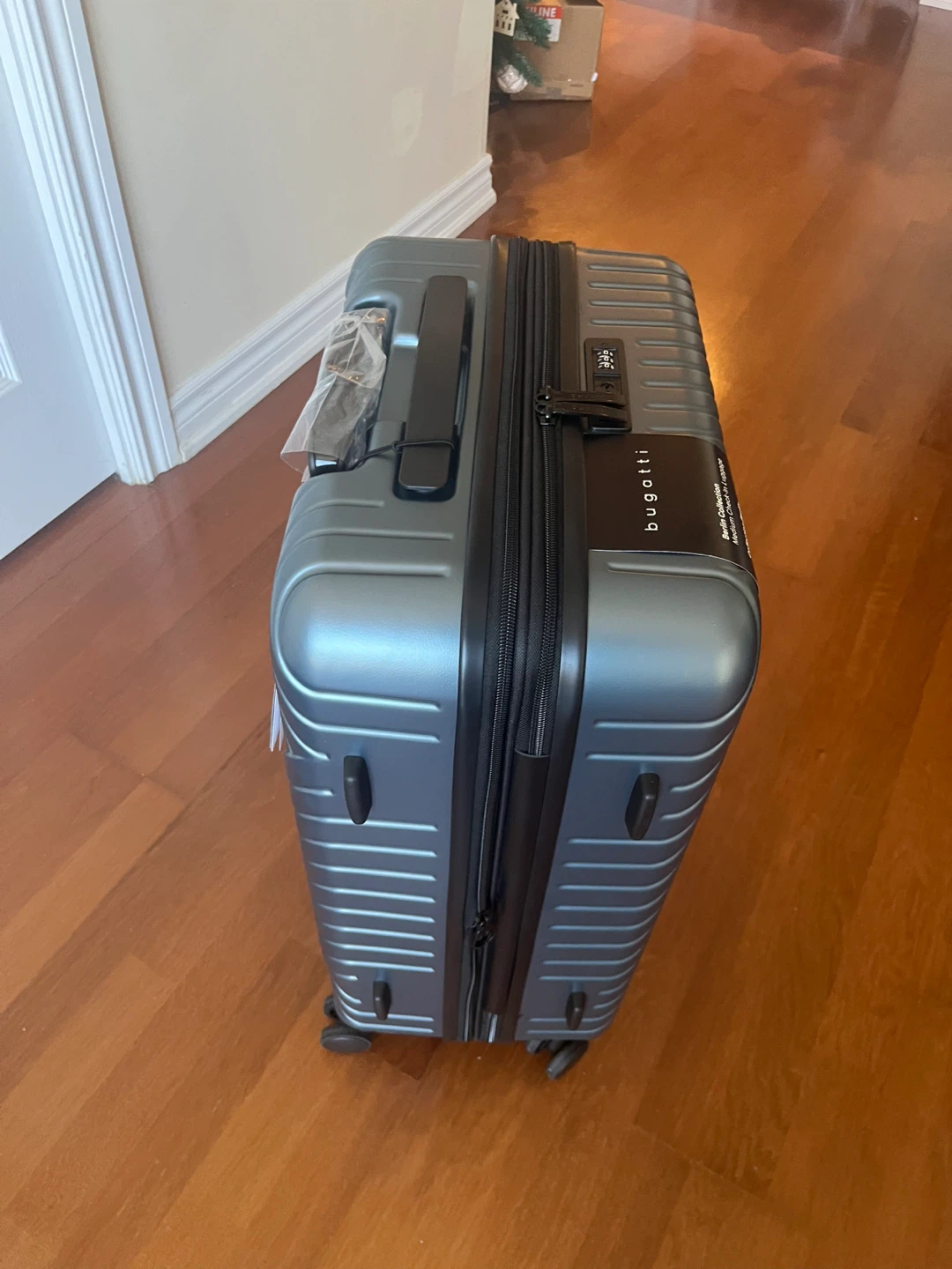 Bugatti Berlin Collection Medium Check-In Luggage - photo 3