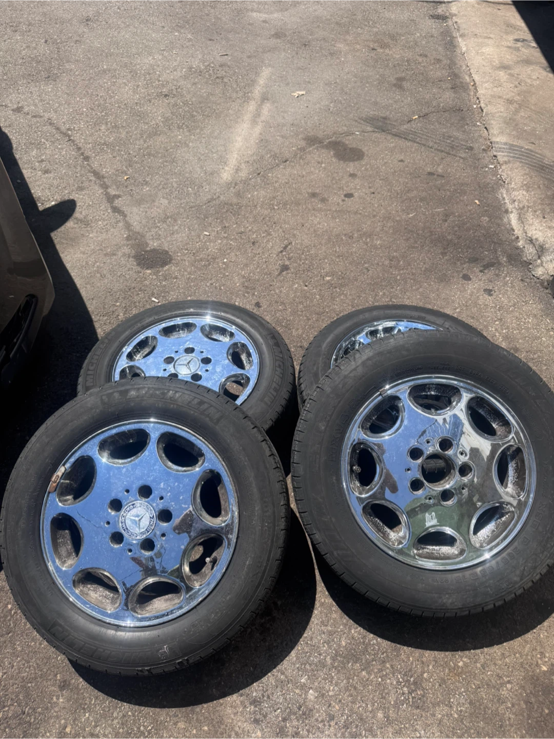 Set of 4 Mercedes-Benz Chrome Wheels