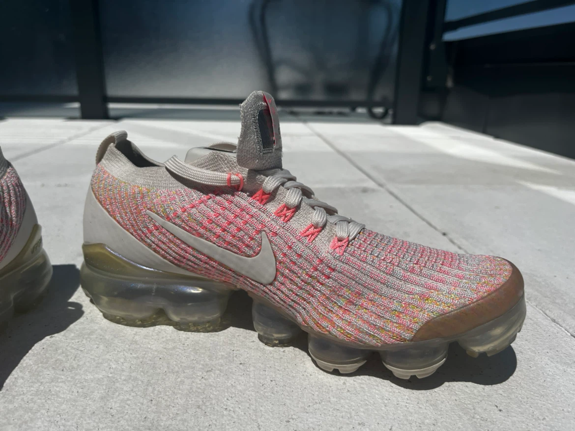 Nike Air VaporMax 3 Flyknit Shoes - photo 5