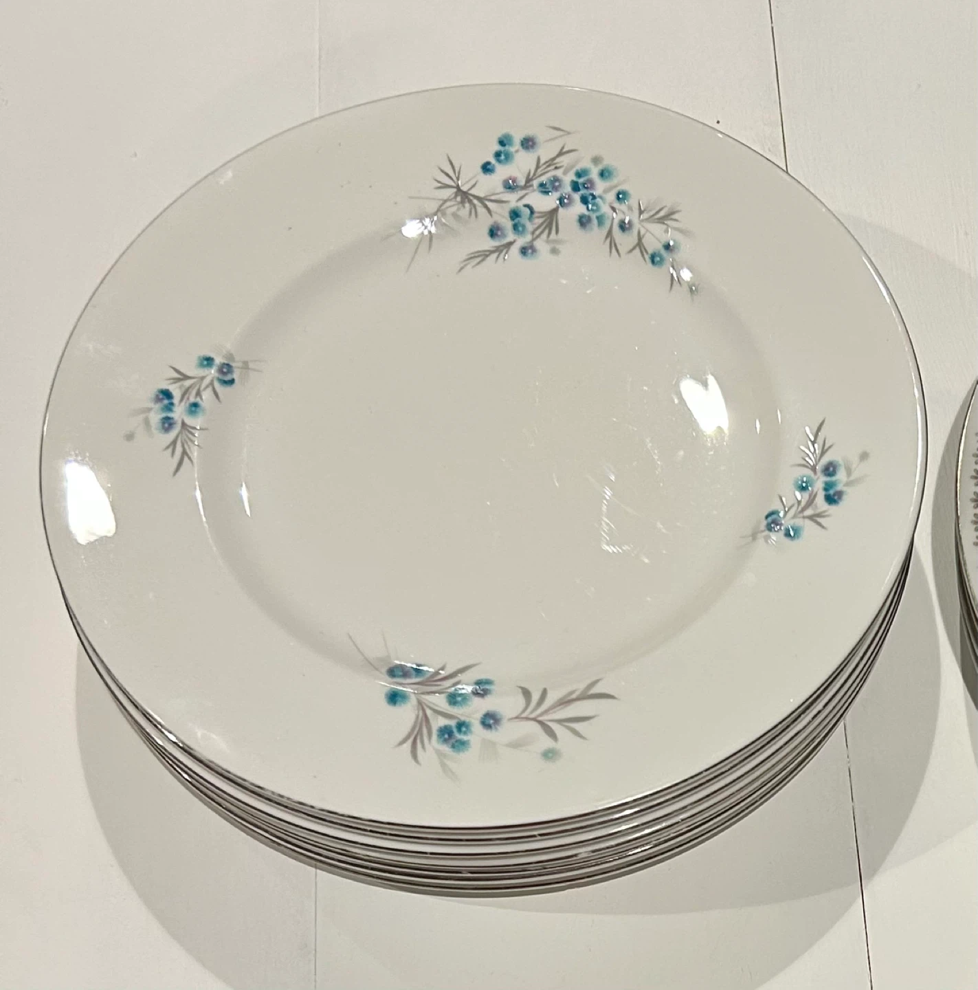 Set of 7 Vintage Royal Albert Bone China England Dinner Plates