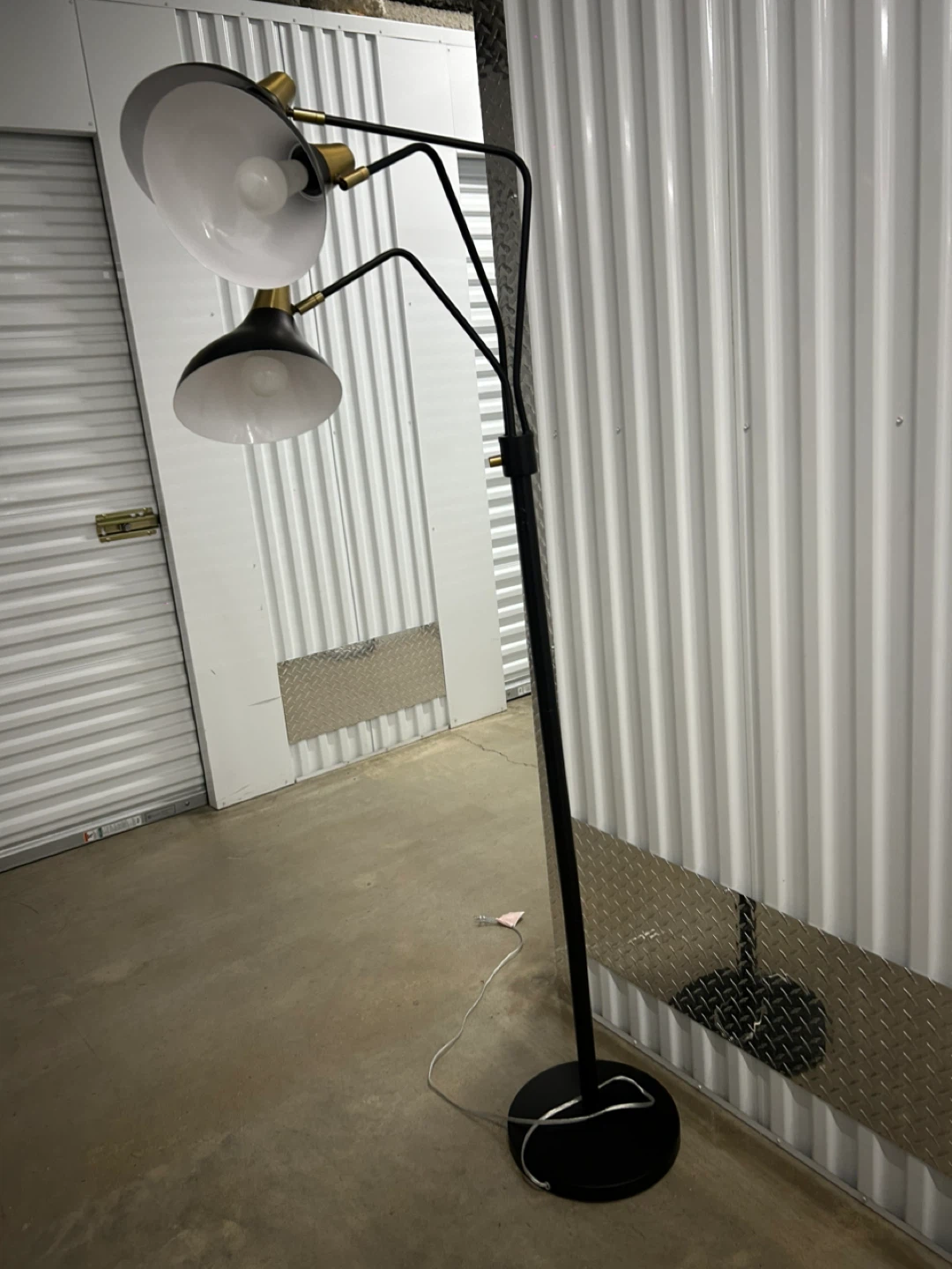 Modern Floor Lamp with 3 Adjustable Heads - photo 4