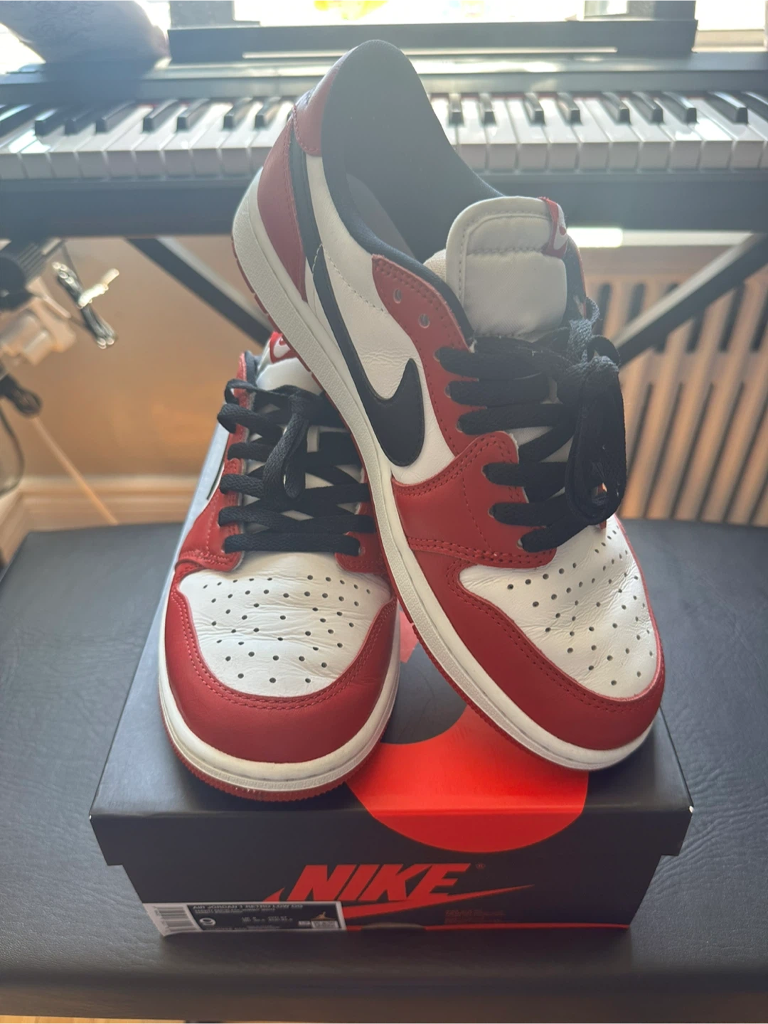 Jordan 1 low Chicago Size 9