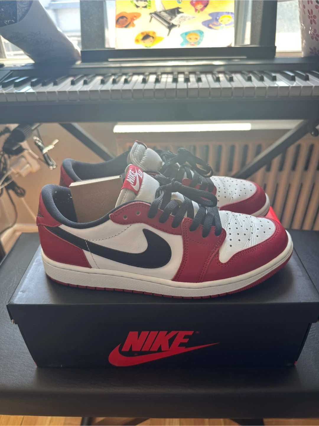 Jordan 1 low Chicago Size 9 - photo 2