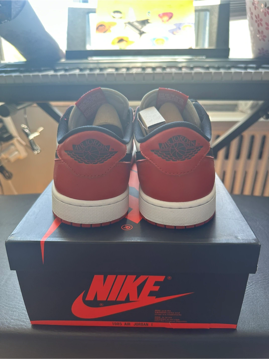 Jordan 1 low Chicago Size 9 - photo 3