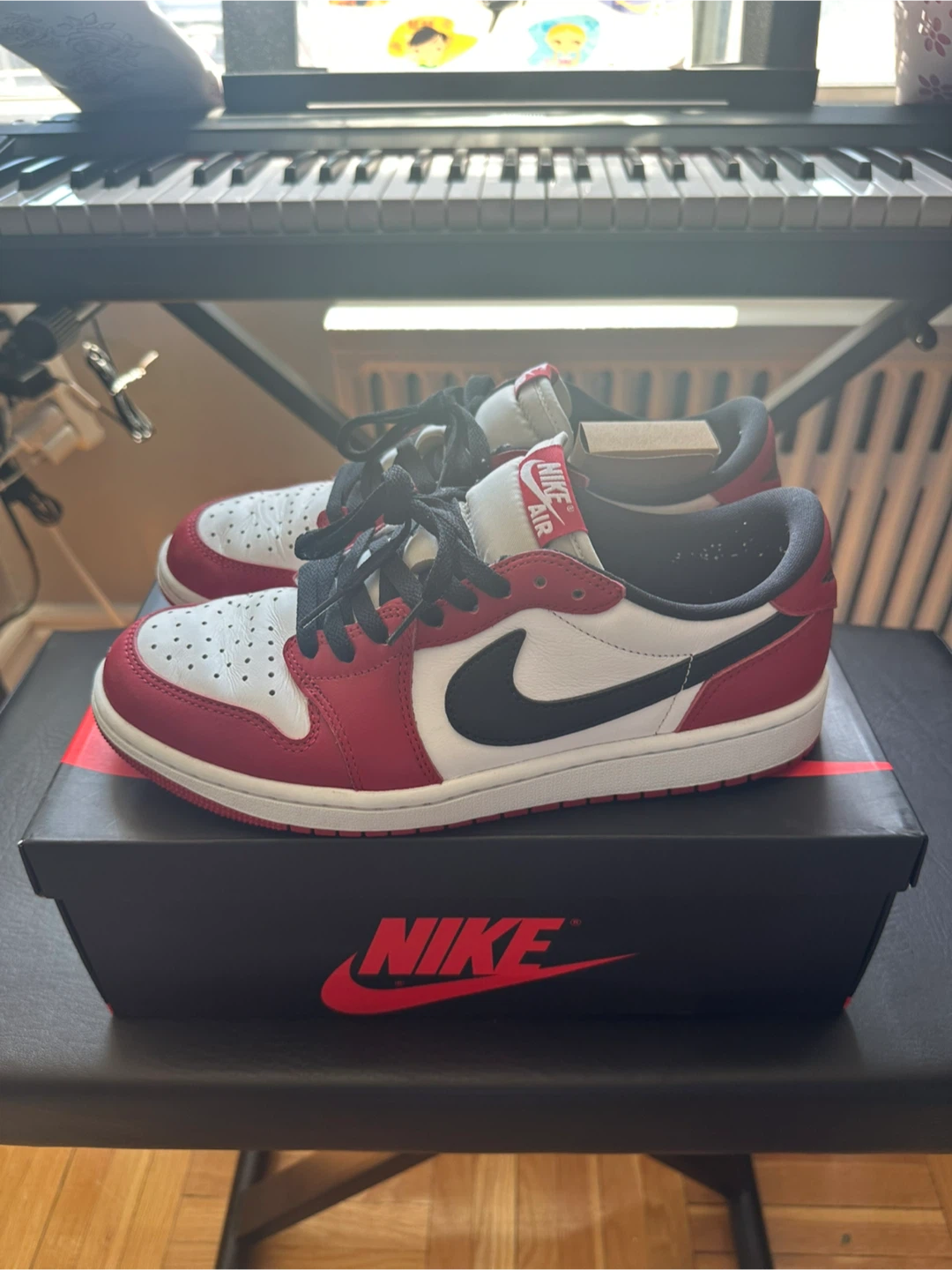 Jordan 1 low Chicago Size 9 - photo 4