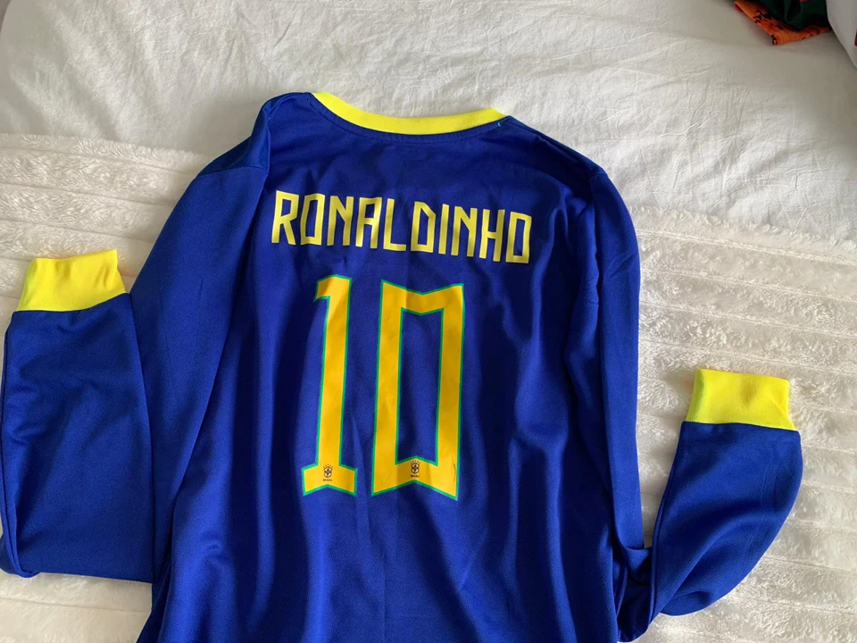 Brazil National Team Soccer Jersey - Ronaldinho #10 - photo 2