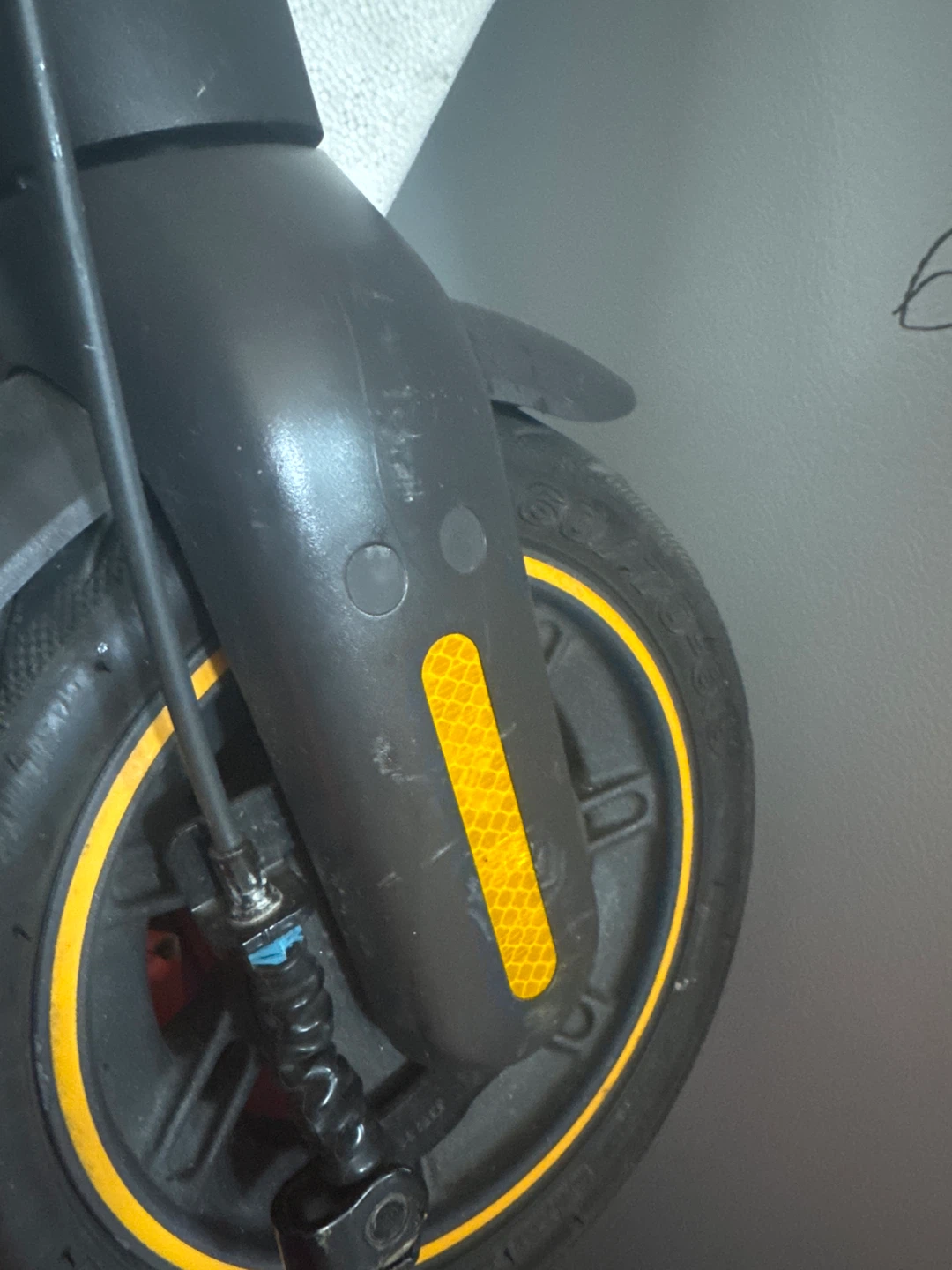 Ninebot MAX G30 Electric Scooter - photo 3