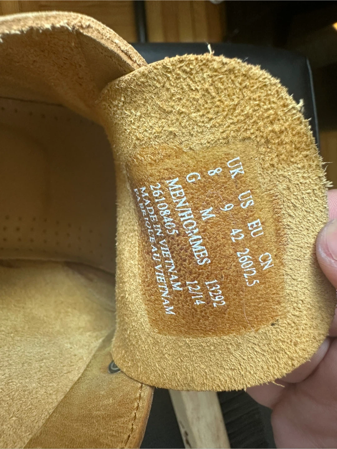 Clarks Chuka Boots - Tan Suede Size 9 - photo 3